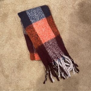 Oversized Plaid Blanket Scarf